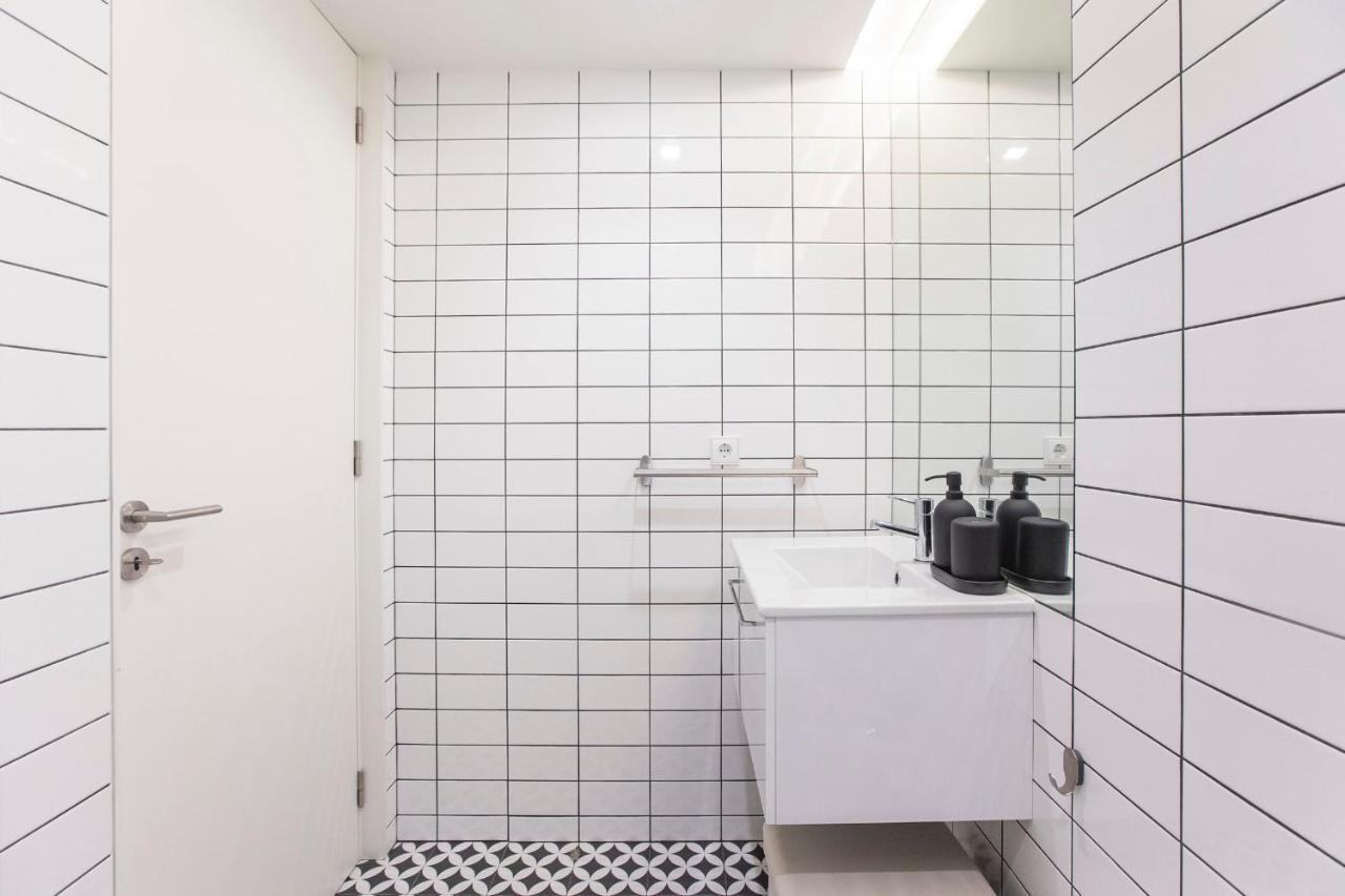 Modern 2Br Duplex Downtown By Art District By Lovelystay Porto Dış mekan fotoğraf